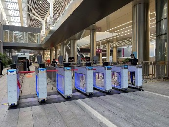 告别纸质门票，拥抱未来：演唱会自助检票闸机的智能化变革