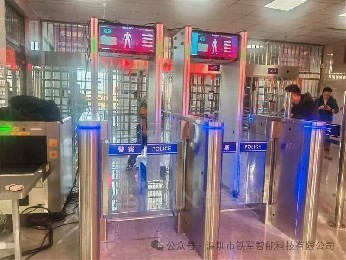 陕西省某监狱上线铁军智能加高防爬摆闸+探测门联动系统