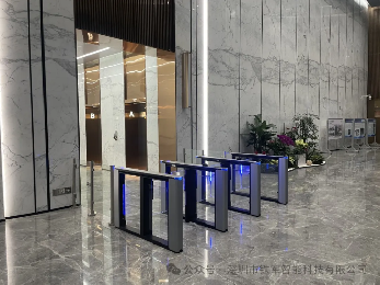 办公楼人脸识别速通门：告别工卡，员工考勤与门禁二合一
