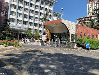 昆明铁路局——人脸识别豪华小摆闸案例