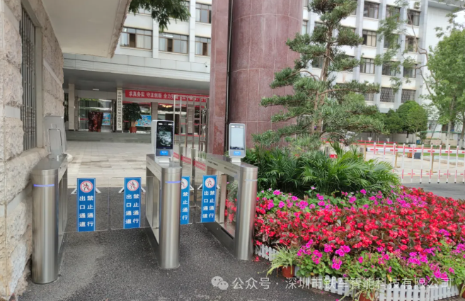 中国铁路昆明局集团上线铁军智能闸机